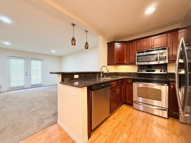 Building Photo - Second Story 1 Bedroom / 1 Bath Condo Near SDSU - Pets ok Unit 211