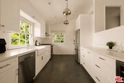 Photo - 3414 N Knoll Dr