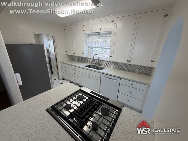 Photo - 4601 Merrill Ave