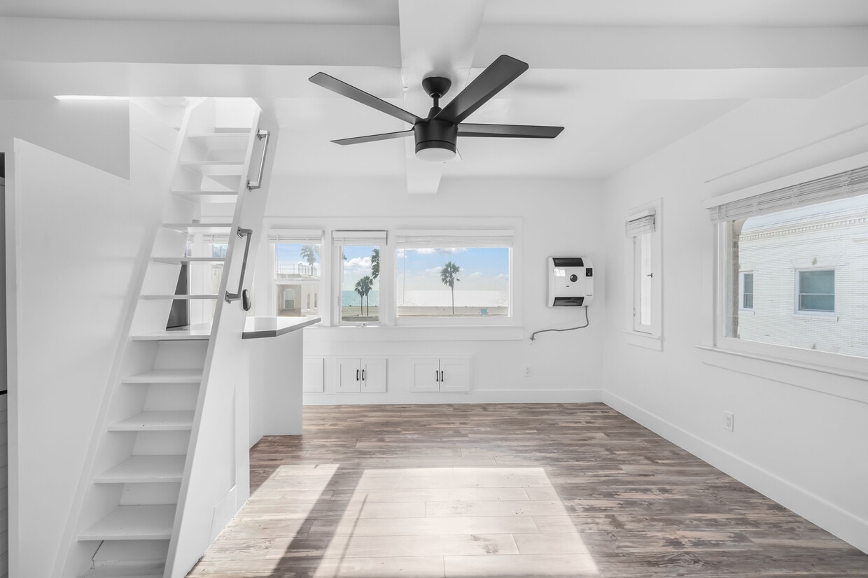 Floor Plan - Penthouse