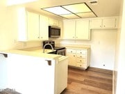 Photo - 427 Arbor Ln Ct