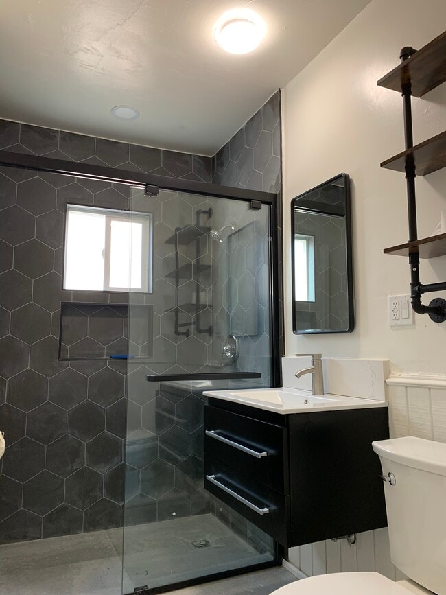 Photo - 4840 Ellenwood Dr