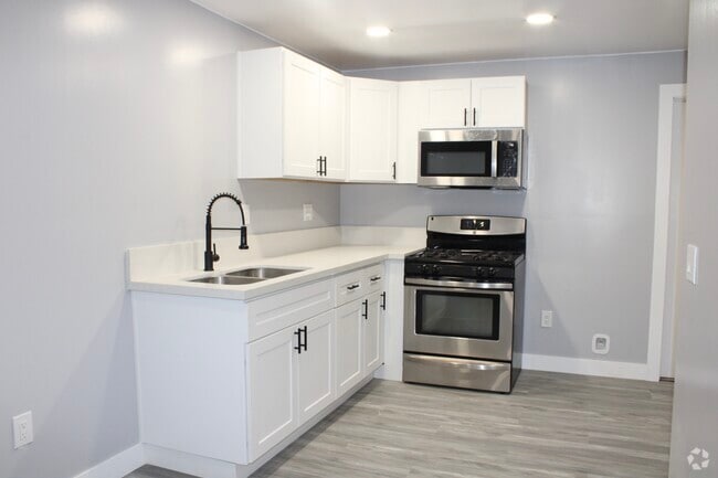Building Photo - 10252 Vena Ave Rental