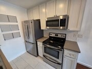 Photo - 1351 N Orange Dr Unit 109