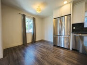Dining area - 5640 Craner Ave