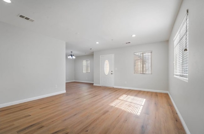 Photo - 10306 S Main St Unit Front