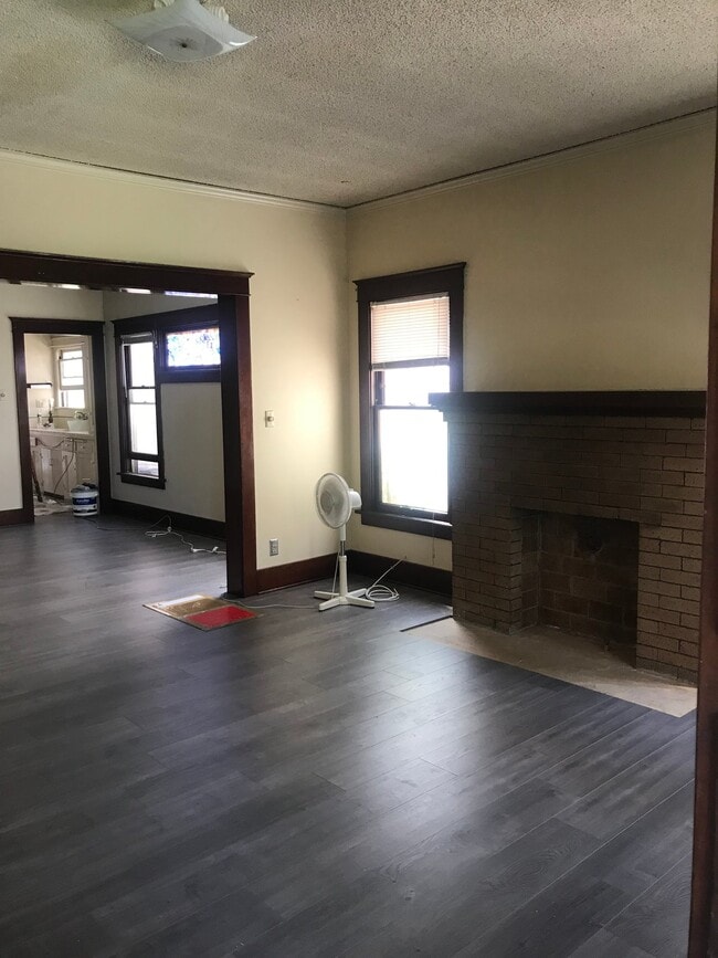 Photo - 429 N Garfield Ave