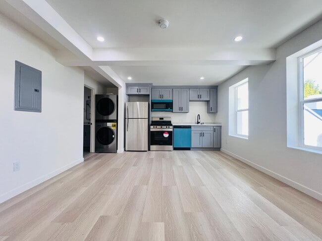 Photo - 1817 S Highland Ave