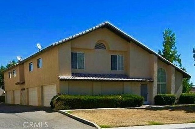 Photo - 1649 Pine Ct Townhome