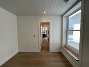 Photo - 3358 Bancroft St