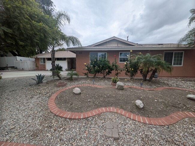 Photo - Charming 2/1 bath ADU- in an Ideal Location close to down town Claremont!