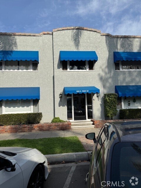 Building Photo - 1835 E 1st St Unit 4 Rental