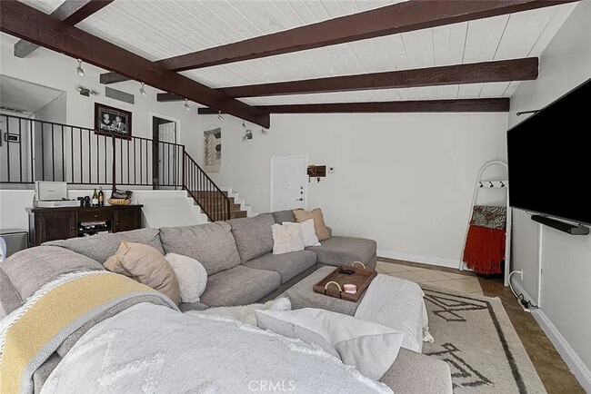 Photo - 7924 Woodman Ave Unit 35