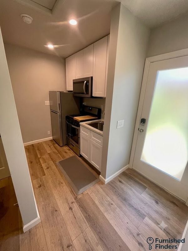 Photo - 13224 Herrick Ave Unit Studio 1