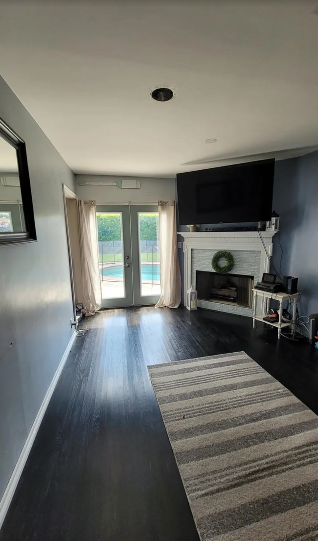 Photo - 9948 Bevis Ave Unit 1