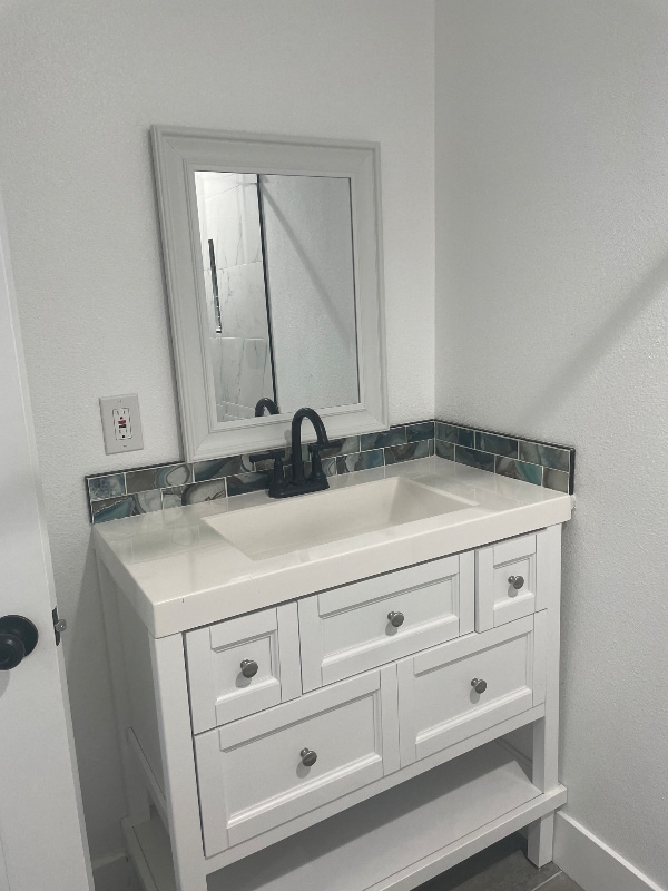 Photo - 12317 Leland Ave