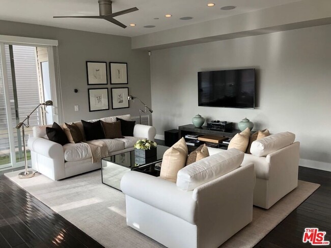 Photo - 12003 Emery Ln