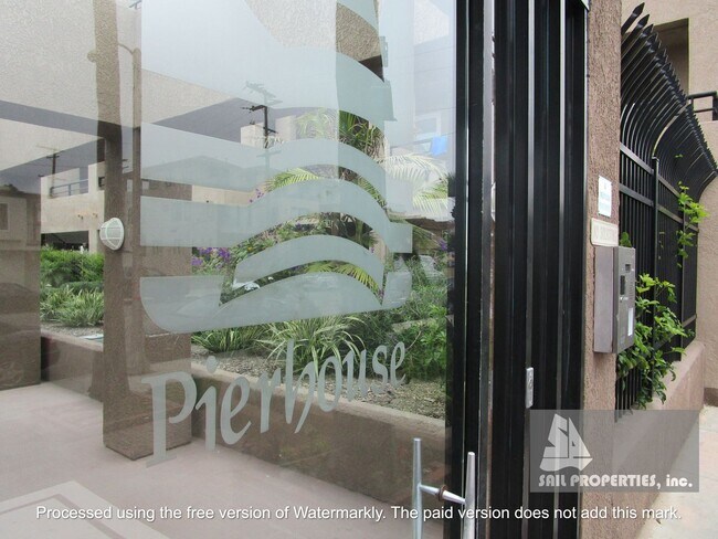 Photo - Newly Renovated Vacation Rental with Ocean... Unit 217