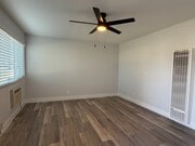 Photo - 1747 Acorn St