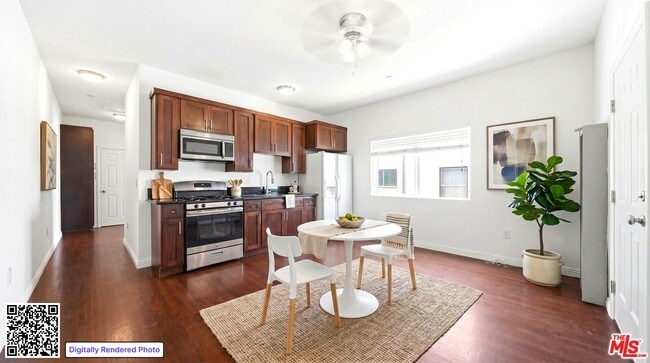 Building Photo - 2025 3rd Ave Unit #3