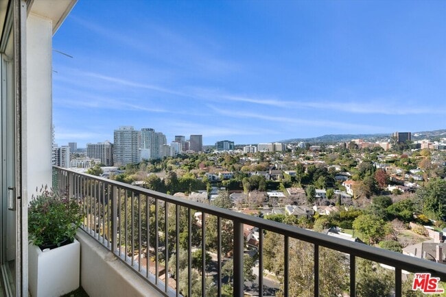 Photo - 10501 Wilshire Blvd Unit 1811