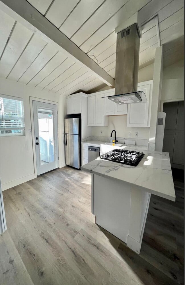 Photo - 4330 Kendall St Unit A