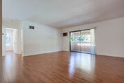 Photo - Cute Oceanside condo with garage parking!