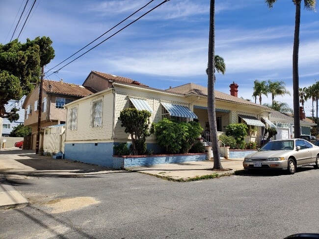 1 Bedroom - 1 Bathroom in Hillcrest - 1 Bedroom - 1 Bathroom in Hillcrest Condo Unit 3