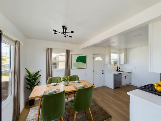 Photo - 5603 Alleghany St Unit 5603