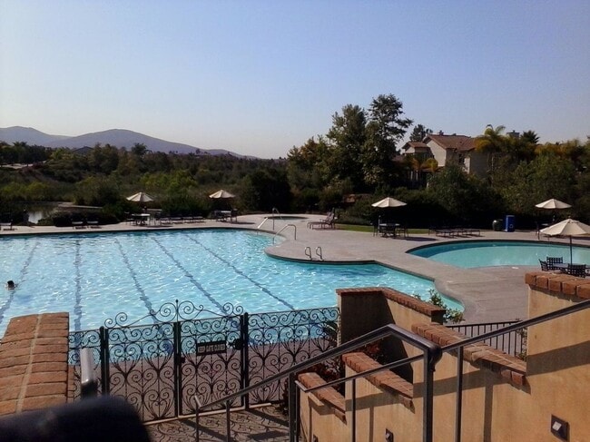 Photo - 2727 Hazelnut Ct