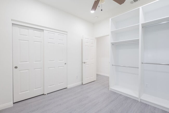 Photo - 16220 Retreat Ct