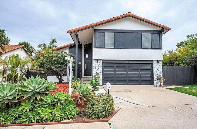 Building Photo - Encinitas 4br 2 car garage granite kitchen Huge Yard Home Remodeled TEXT 858-774-1574 $6290