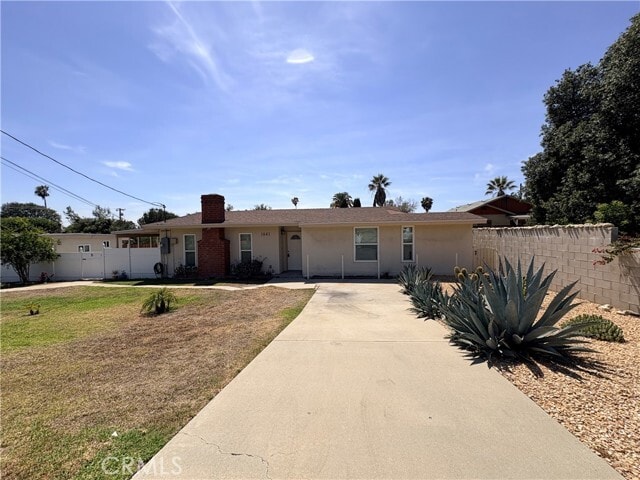 Photo - 1641 N Towne Ave