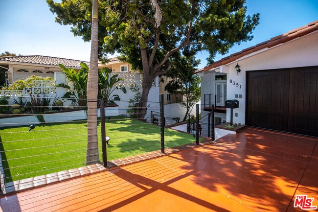 Photo - 8351 Zitola Terrace