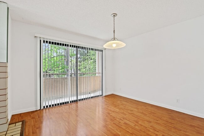 Photo - 10604 Wilkins Ave Unit 101