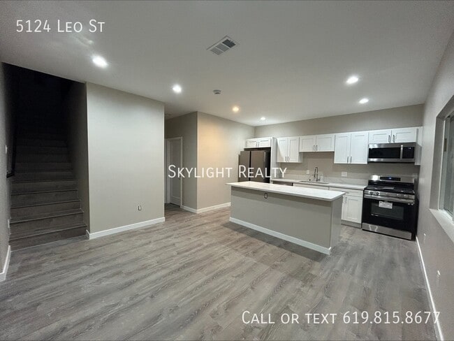Photo - 5124 Leo St