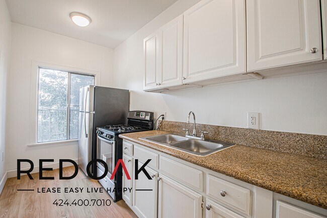Photo - 1839 W 12th St Unit 208
