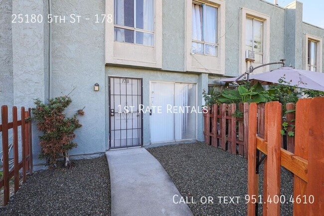 Building Photo - 25180 5th St