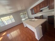 Photo - 1312 Holguin St House