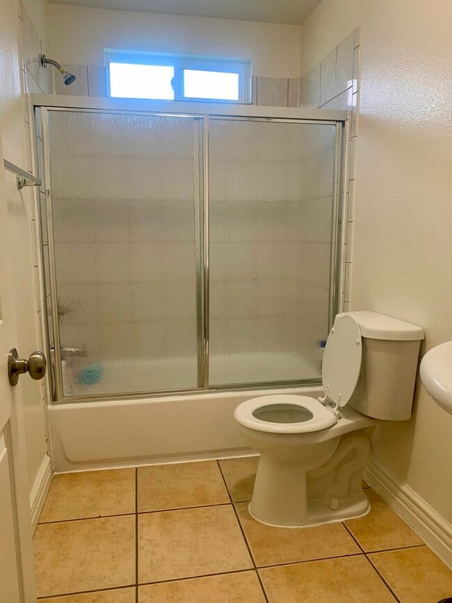 Photo - 124 E 108th St Unit 124