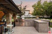 Photo - 17352 Magnolia Blvd
