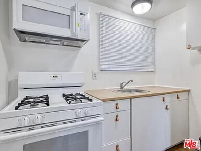 Photo - 918 N Vista St