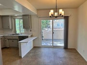 Photo - 210 S Illinois St Unit Apt 4