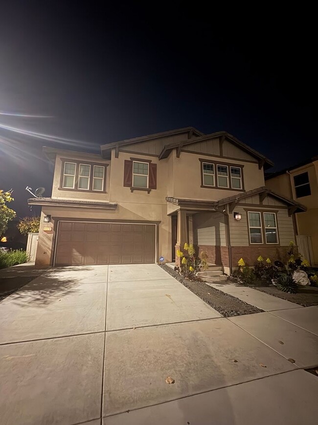 Building Photo - Imperial Beach Home Minutes from the beach