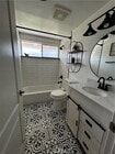 Photo - 533 S Devon Rd