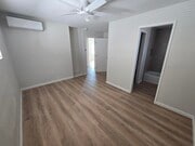 Photo - 4062 Ingalls St