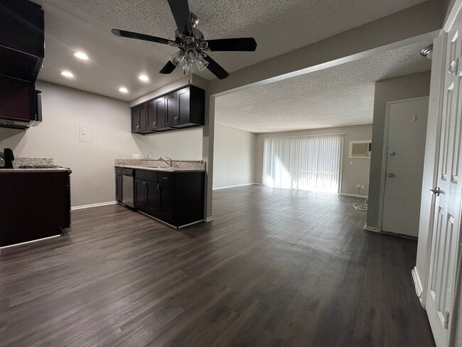 Photo - Briarwood Apartments