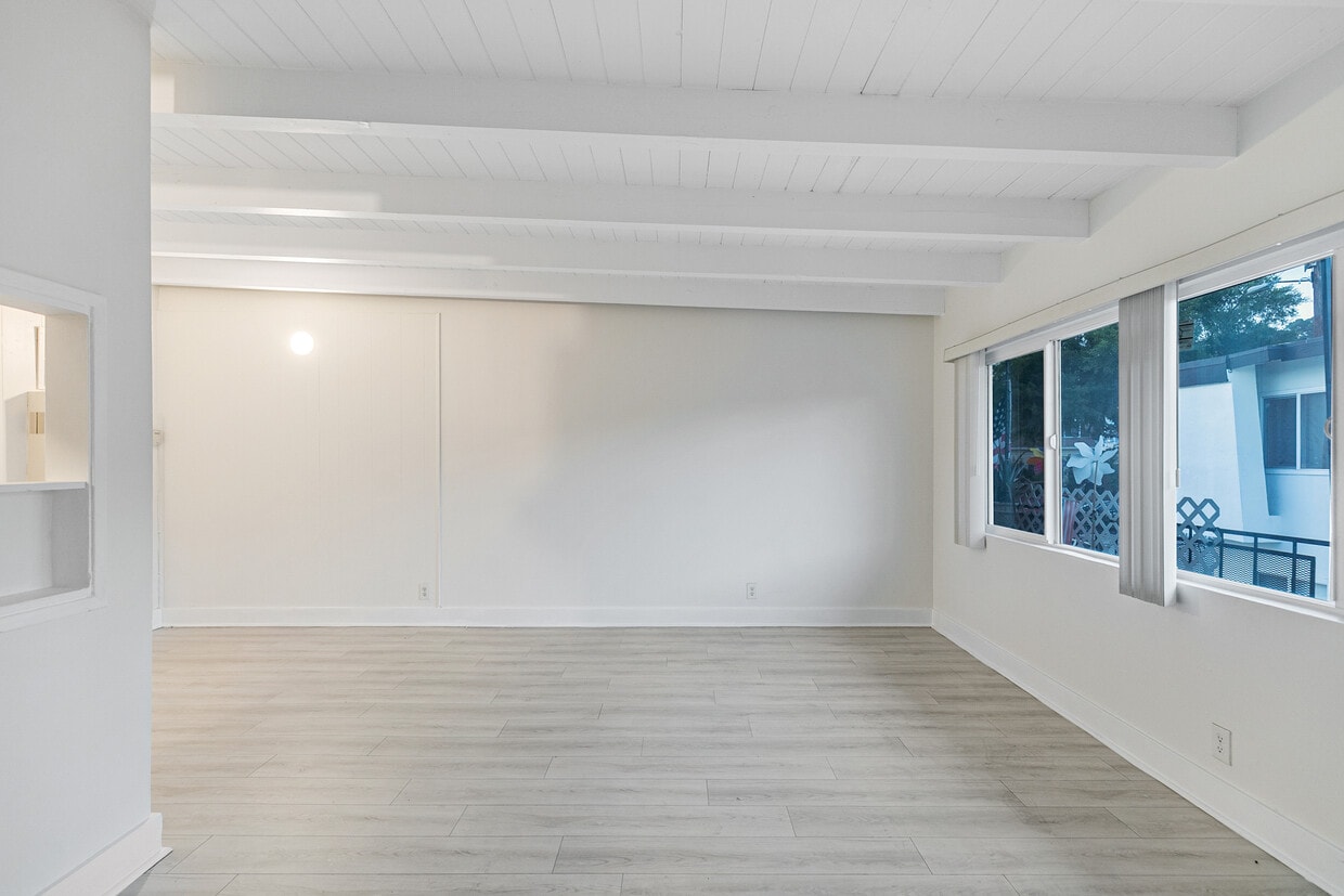 Floor Plan - 1 Bed + 1 Bath