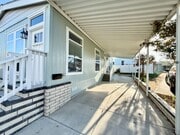 Photo - 80 Huntington St