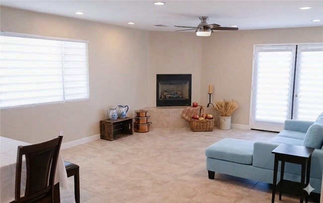 Living Room/ Table/ Kitchen - 2262 Morgan Dr